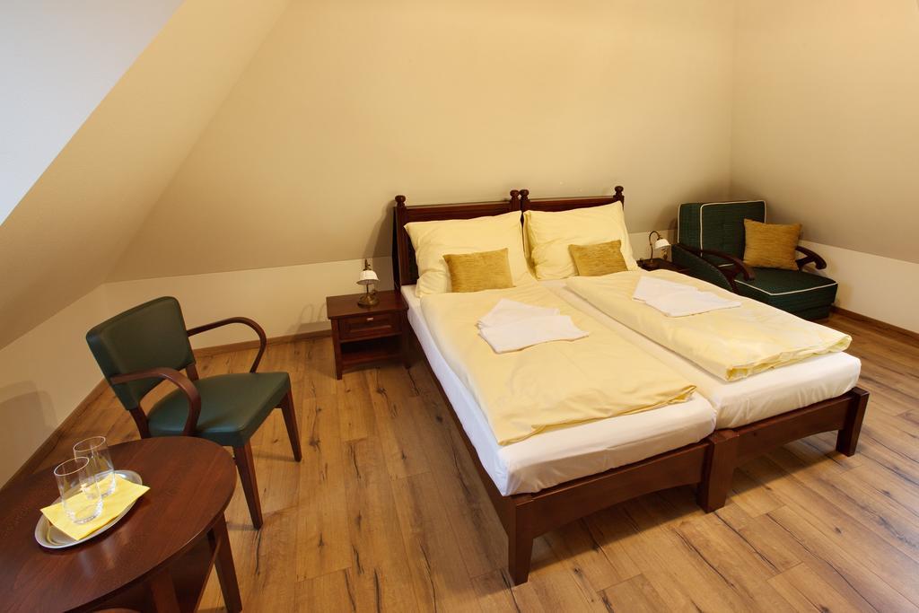 Vila Magnolia Banská Štiavnica Habitación foto