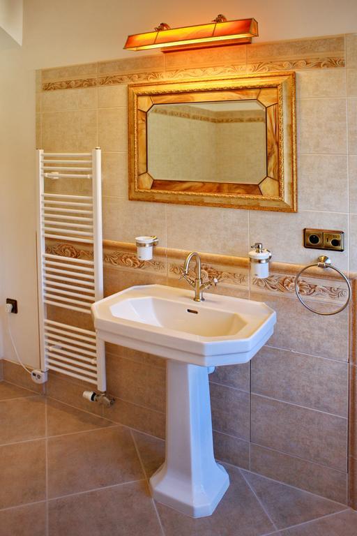 Vila Magnolia Banská Štiavnica Habitación foto